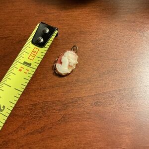 Vintage Cameo Pendant